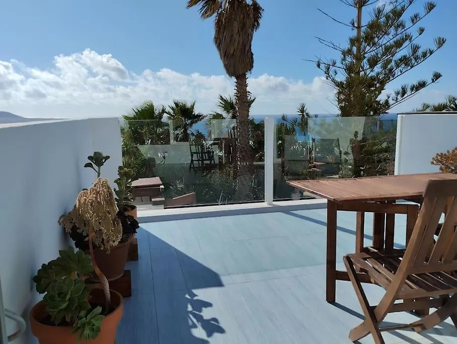 360 View To Ocean And Cliffs Apartment Famara