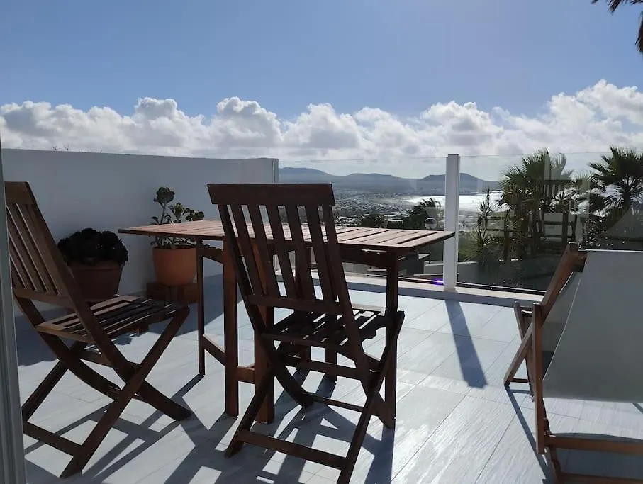 360 View To Ocean And Cliffs Apartment Famara