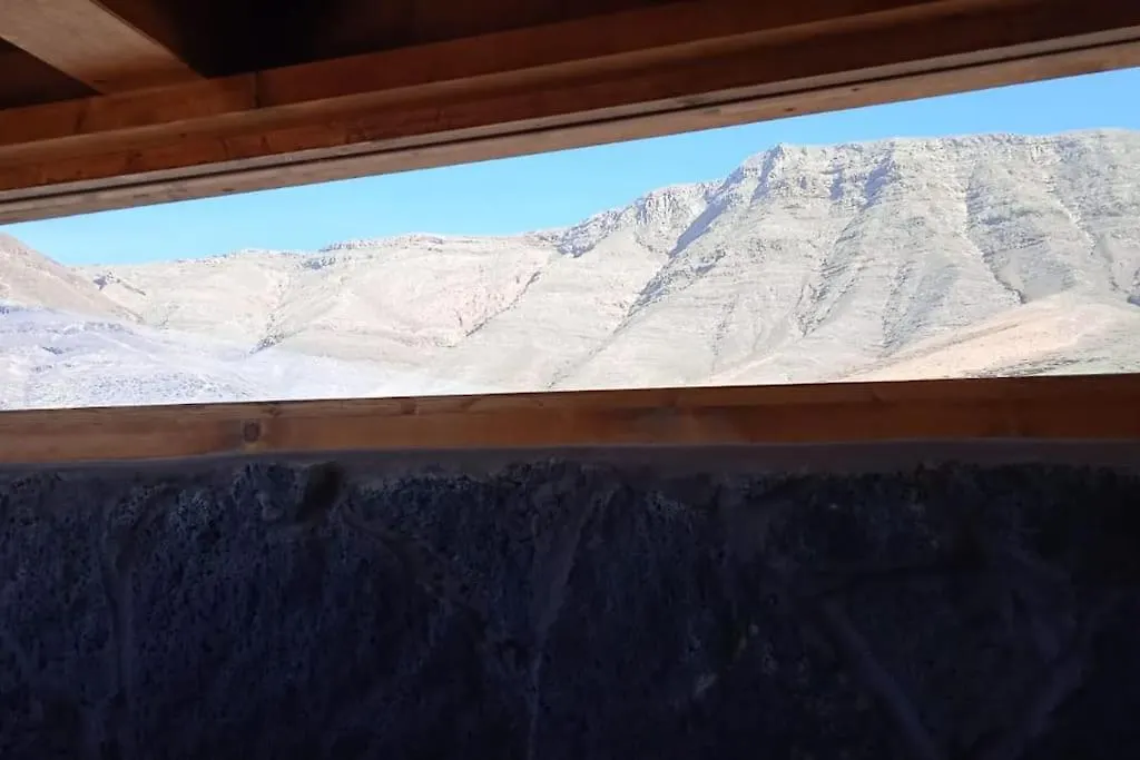 360 View To Ocean And Cliffs Apartment Famara